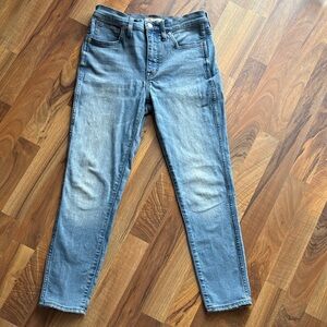 Madewell Woman’s Size 27 Hight Rise Skinny Crop Jeans